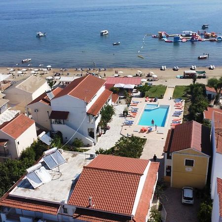 Likourgos Beach Kavos Bagian luar foto