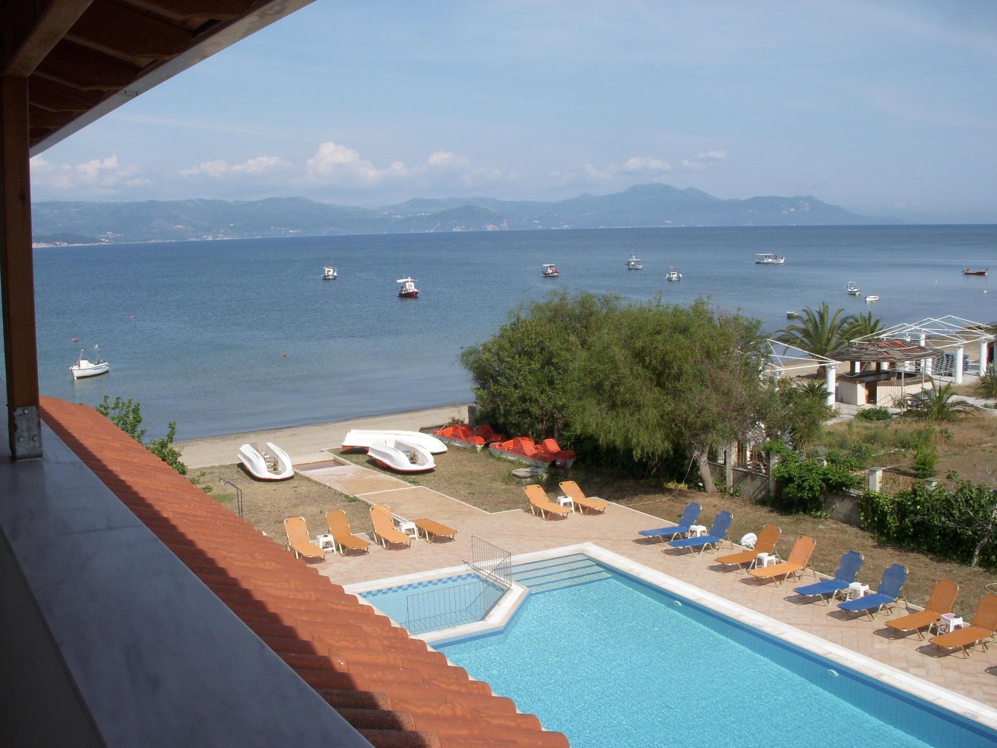 Likourgos Beach Kavos Bagian luar foto