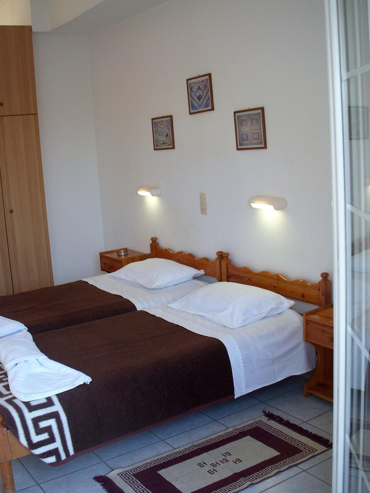 Likourgos Beach Kavos Bagian luar foto